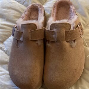 Shearling lined light rose Birkenstock